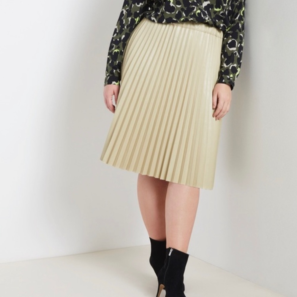 Eloquii Cream Faux Leather Pleated Midi Skirt